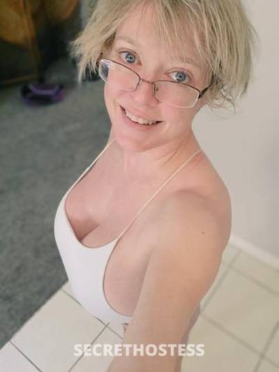 45Yrs Old Escort Tri-Cities WA Image - 1