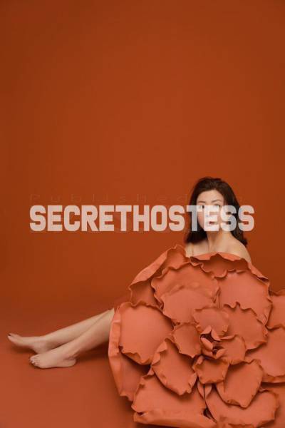 0 year old Asian Escort in Nashville TN Cherry