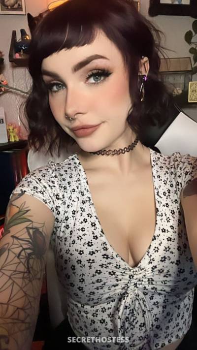 25 year old Asian Escort in Juneau AK Im down for a Good time and I will give you the best of me 