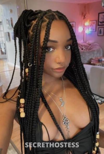 25 year old Escort in Atlanta GA Am Available for any kind of Service - 25