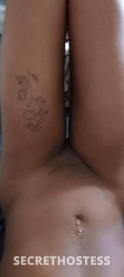 19 year old Escort in Chicago IL p2p juciy and wett