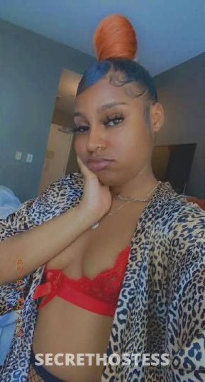 21 year old Escort in Chicago IL Calling all gents located in merrillville chicago hammond 
