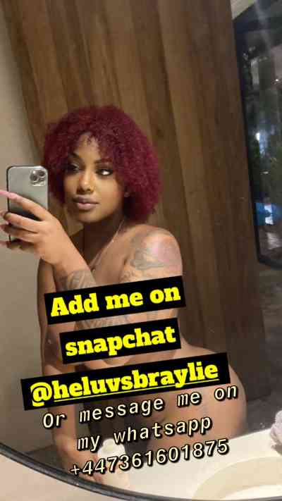 25 year old Escort in Lisburn heluvsbraylie