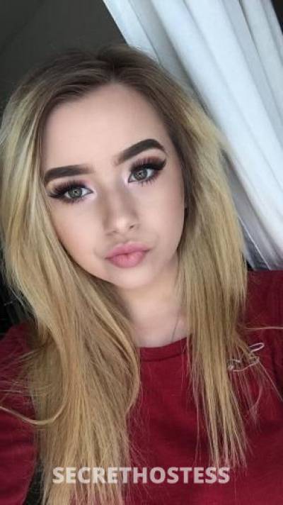 24 year old Escort in Rochester NY Sexy girl Available for hookups Incalls Outcalls Car fun 
