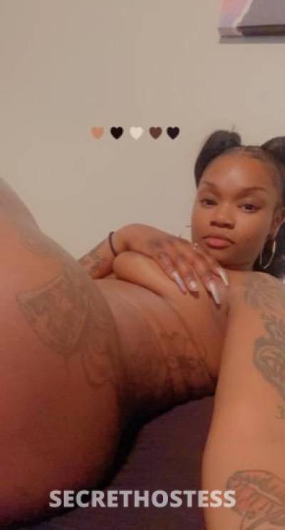 25Yrs Old Escort Raleigh NC Image - 3