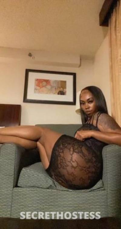 27 year old Escort in Raleigh NC My snapchat sexyq6969