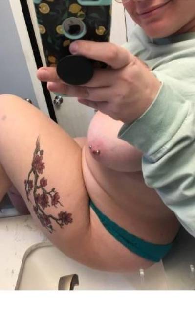 30 year old Escort in Santa Fe NM Suck and Fuck Me Hard Available 24 7
