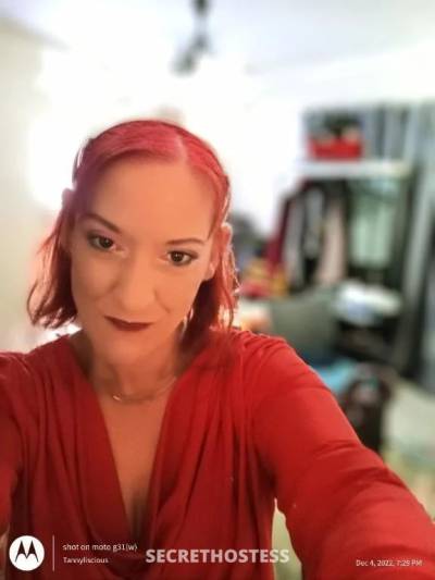 41 year old Australian Escort in Aeroglen Cairns Discrete Blow n go