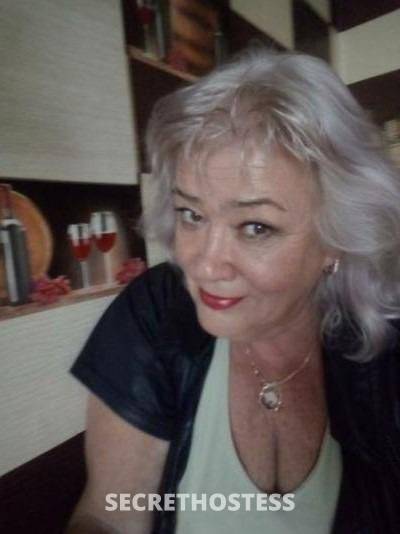 Older Mom Oral fun I am available now Special service For  in Corvallis OR