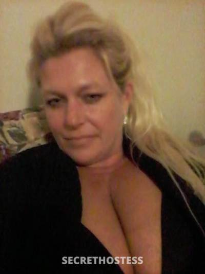 42Yrs Old Escort Winston-Salem NC Image - 4