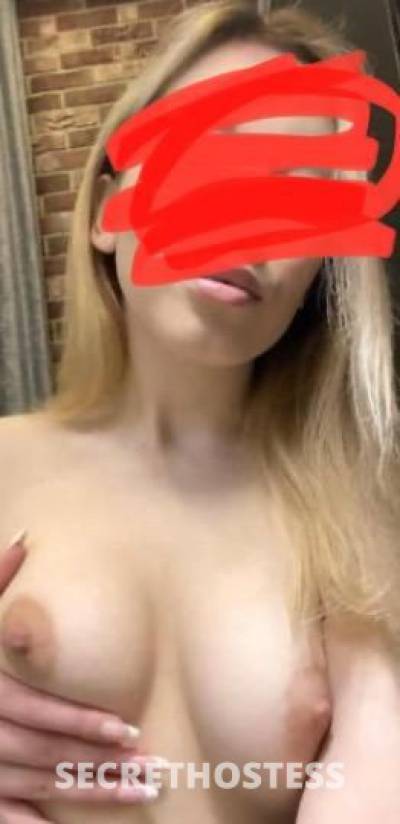 Bad lil blondie ready to play let me be ur personal slut  in Long Island NY