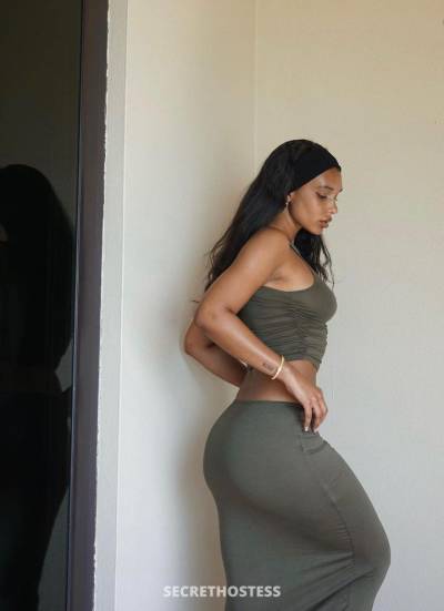 26 year old Escort in North York CLEAN SOFT SKIN? FRIENDLY??Chloe ur sexy fantasy?with thick 