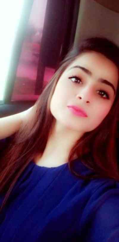 20Yrs Old Escort Size 26 55KG 155CM Tall Lahore Image - 0