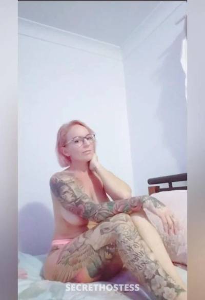 Hot tattooed and local 38 – 38 in Townsville