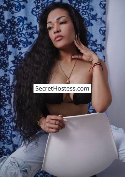 23 Year Old Latin Escort Barcelona Black Hair Brown eyes - Image 5