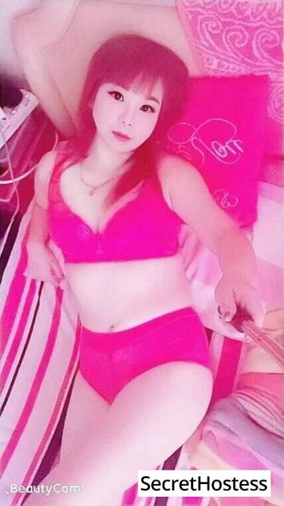 21 year old Escort in Riyadh Fang Fang