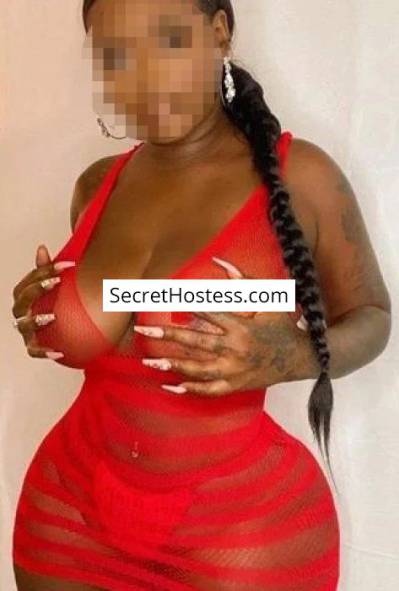 22 Year Old Ebony Escort Zürich Black Hair Green eyes - Image 1