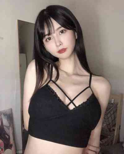 18Yrs Old Escort Size 26 45KG 164CM Tall Singapore Image - 2