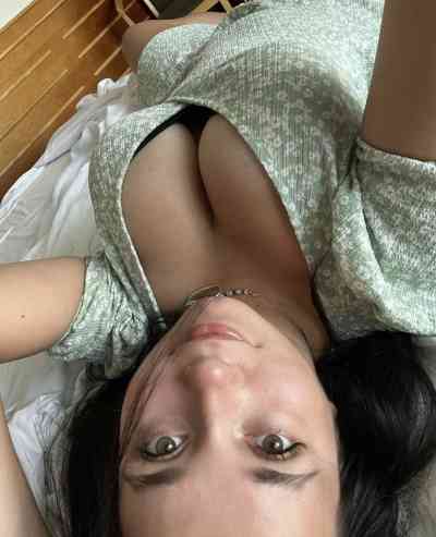 24 year old Escort in Edmonton i’m available for hookup, text me if you are interested (