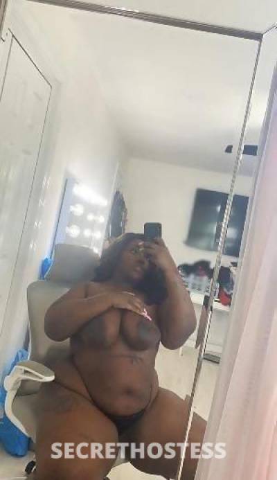 32 year old Latino Escort in St Joseph MO Juicy Mom Good Treats Freaky Soft Big Booty BBW Ready Now