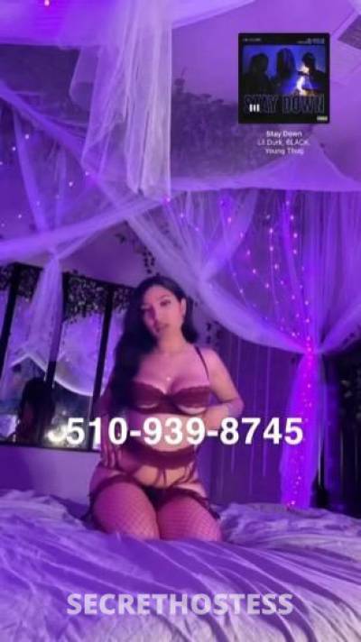 22 year old Latino Escort in Fresno CA sexy latina looking for some fun