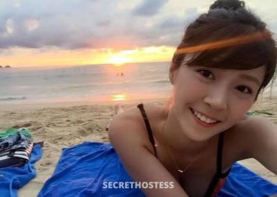 26 year old Escort in Clayton Melbourne Housewife Karina looking for discreet fun