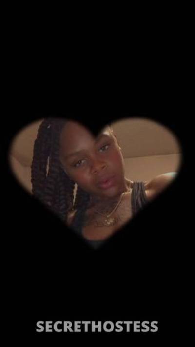 21 year old Escort in Oklahoma City OK Wet and Ready for YOU