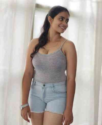 20Yrs Old Escort Size 26 55KG 165CM Tall Muscat Image - 0