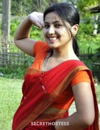 25 year old Sri Lankan Escort in Cairns Sri Lanka Bubblybabe with sensitive nipples24hours Available