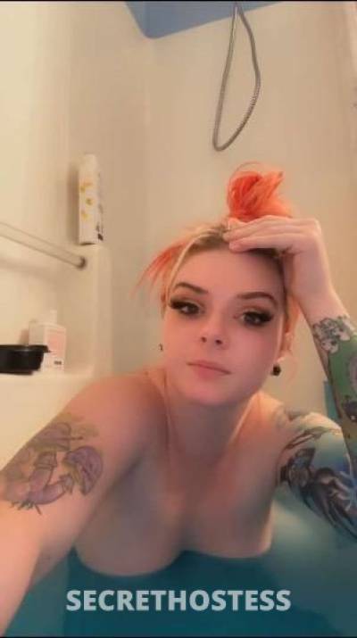 24 year old Escort in Fresno CA vera baby