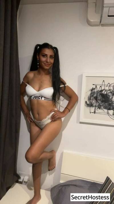 25Yrs Old Escort 50KG 160CM Tall Saint Julian Image - 3