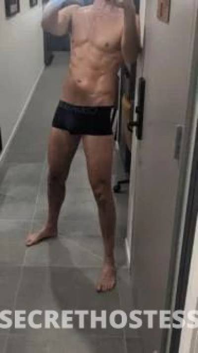 38 year old Australian Escort in Sydney Hot hung well travelled Aussie male escort