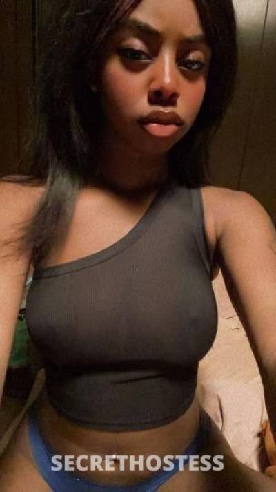 Horny Girl Ready To Meet 29 years Old - In or Out Carplay  in Hickory NC