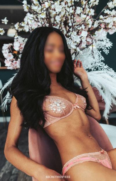 Yara Escort 160CM Tall New York City NY Image - 3