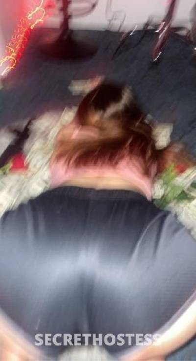 19 year old Escort in Huntsville TX Cum live out your Fantasy
