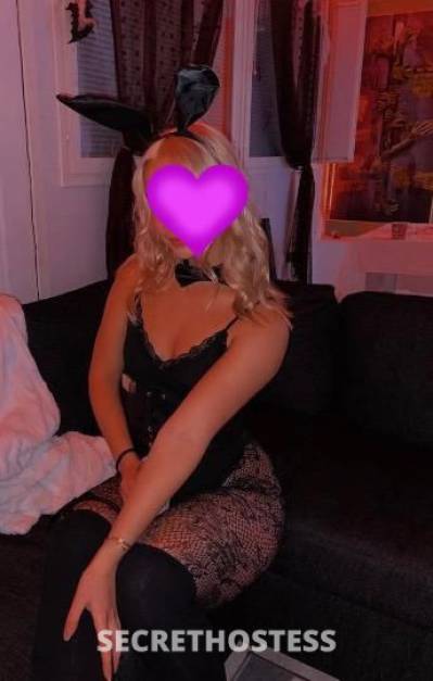 21 Year Old Escort Long Island NY Blonde - Image 1