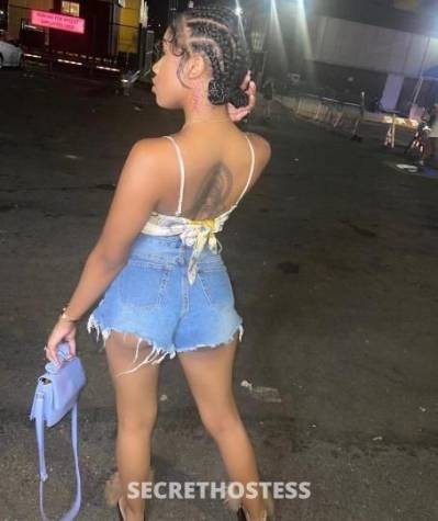 21Yrs Old Escort Seattle WA Image - 1
