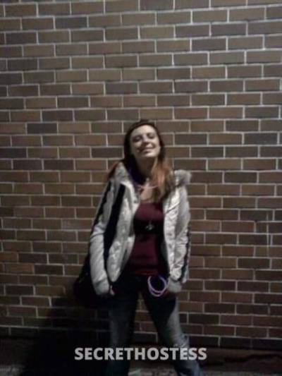 28 year old Escort in Spokane WA Hey guys me and my girlfriend are ready to make your 