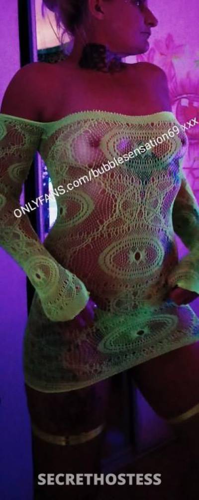 35 year old Australian Escort in Hamersley Perth Aussie Blonde SQUIRTER – 35