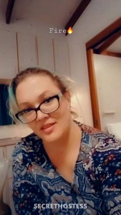 37 year old Escort in Ainslie Canberra Special on for Google review