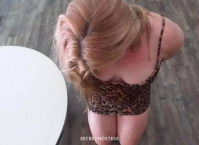 42 year old Escort in Newcastle Sexy MILF Available Late Tonight