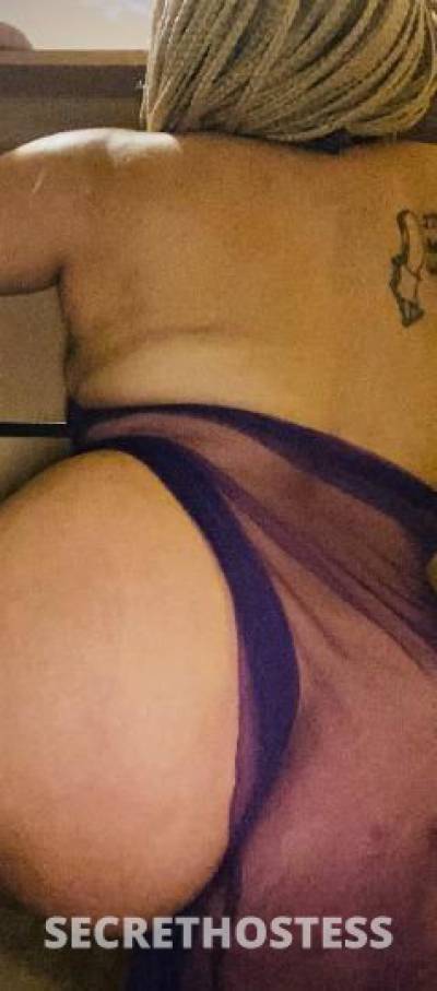 46Yrs Old Escort Brooklyn NY Image - 1