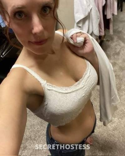46 year old Escort in Chicago IL I m hot sexy Let s meet incall and outcall Pic &amp; 