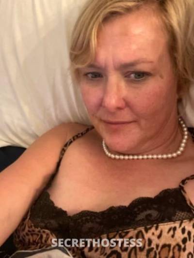 46 year old Escort in Odessa TX i am your squirting princess