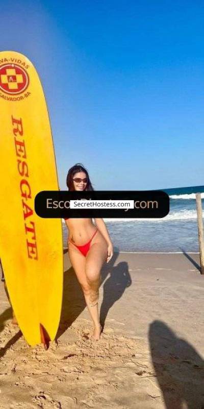 22 Year Old Latin Escort Thessaloniki Black Hair Black eyes - Image 5