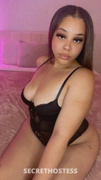 21Yrs Old Escort 165CM Tall Seattle WA Image - 3