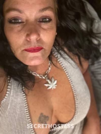 44Yrs Old Escort Carlsbad NM Image - 1