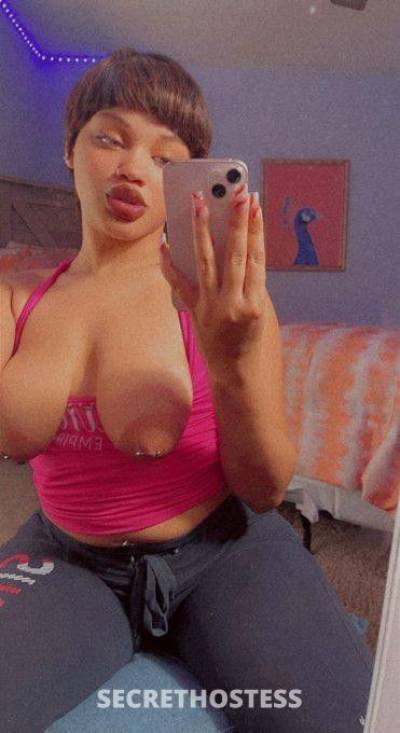 26 year old Escort in Everett WA 100% Real &amp; Ready ??Incall Or Outcall? Snapchat -