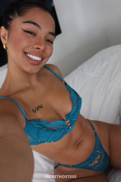 genesis 26Yrs Old Escort Green Bay WI Image - 2