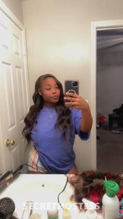 20Yrs Old Escort 149CM Tall Greenville SC Image - 1